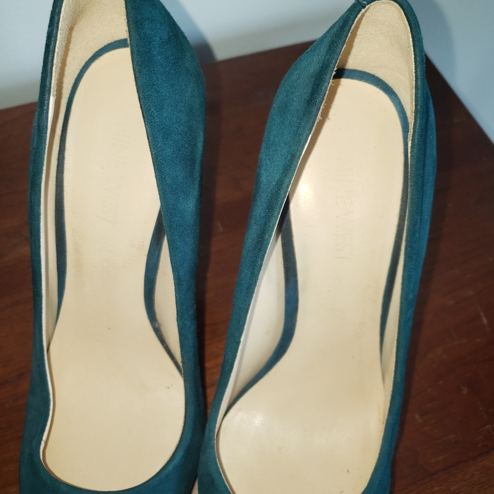 Turquoise heels - Picture 6 of 8